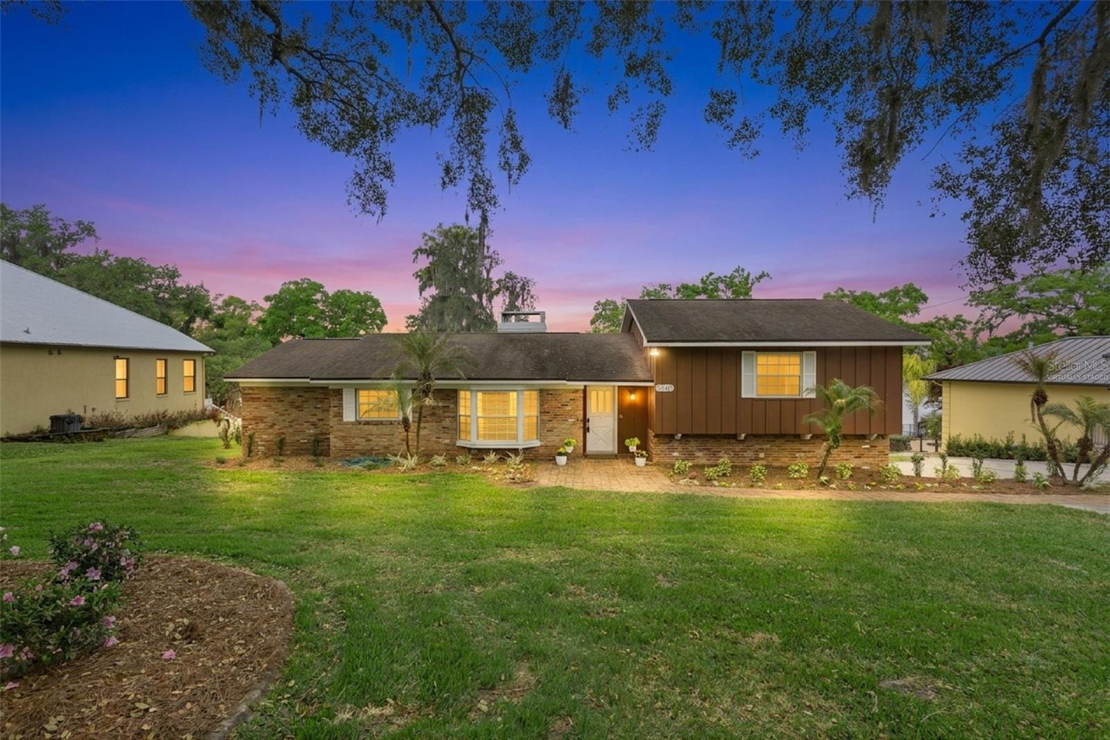 2874 Crooked Lake, Eustis, FL 32726