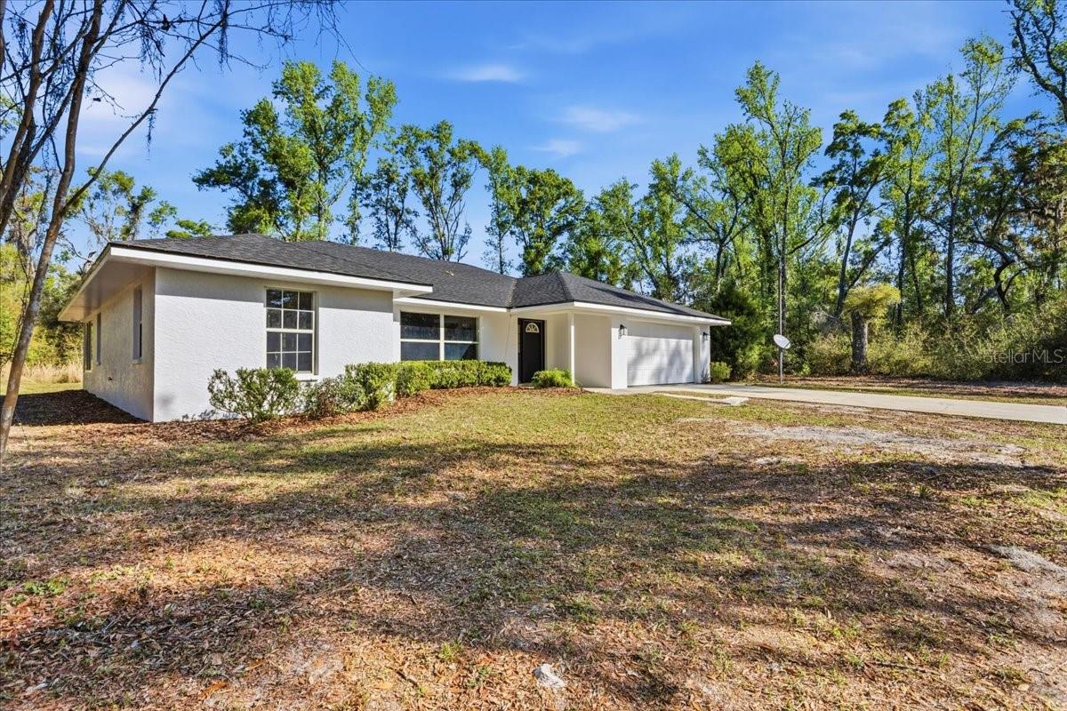 957 354th, Old Town, FL 32680