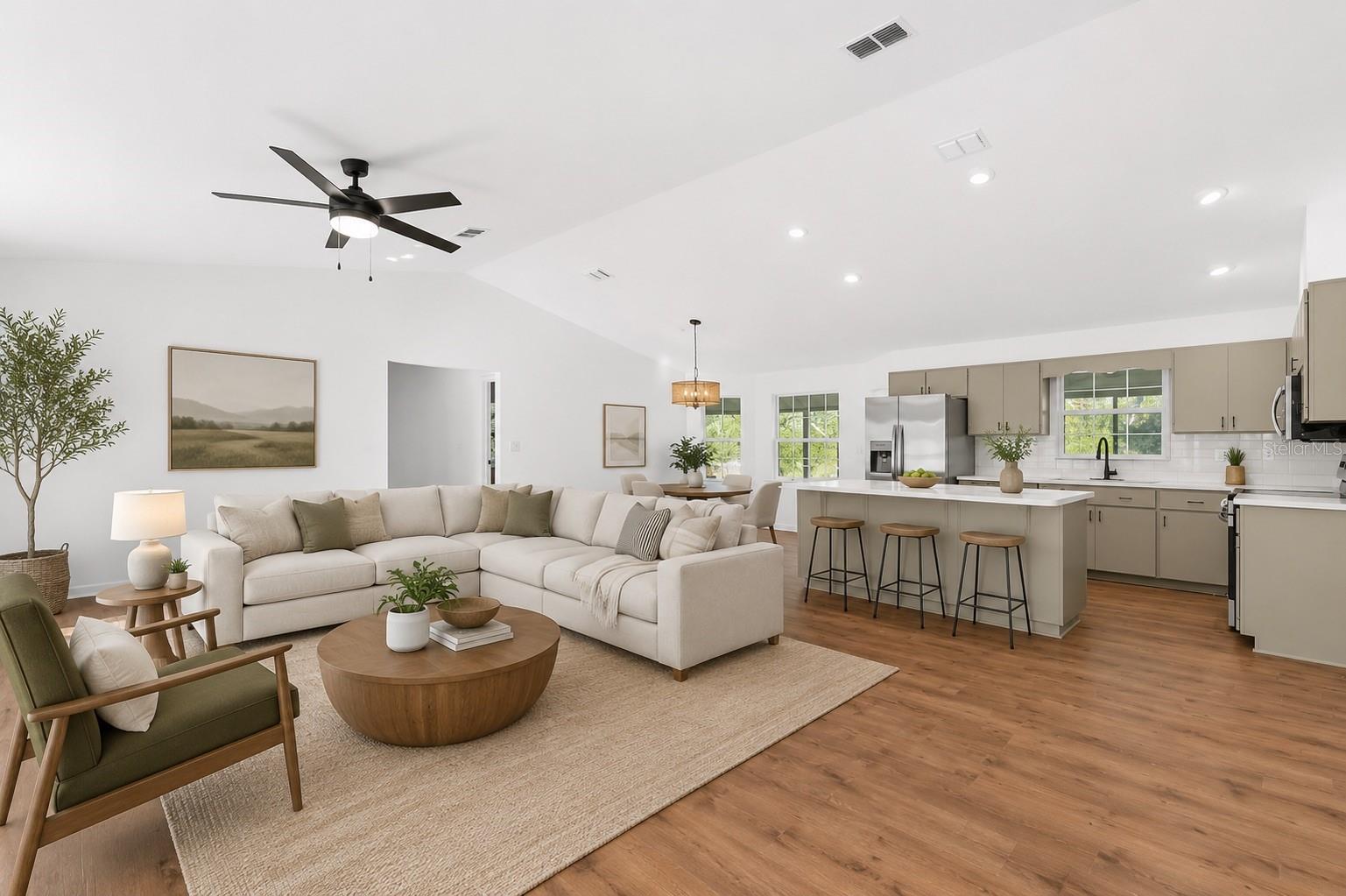 957 354th, Old Town, FL 32680