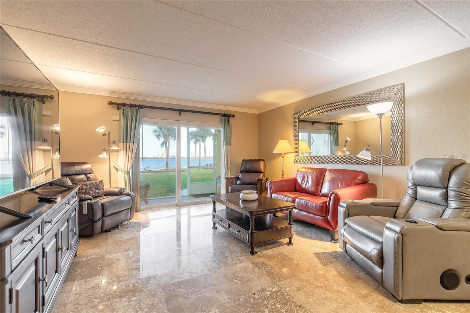 3131 Ridgewood Unit 101, South Daytona, FL 32119
