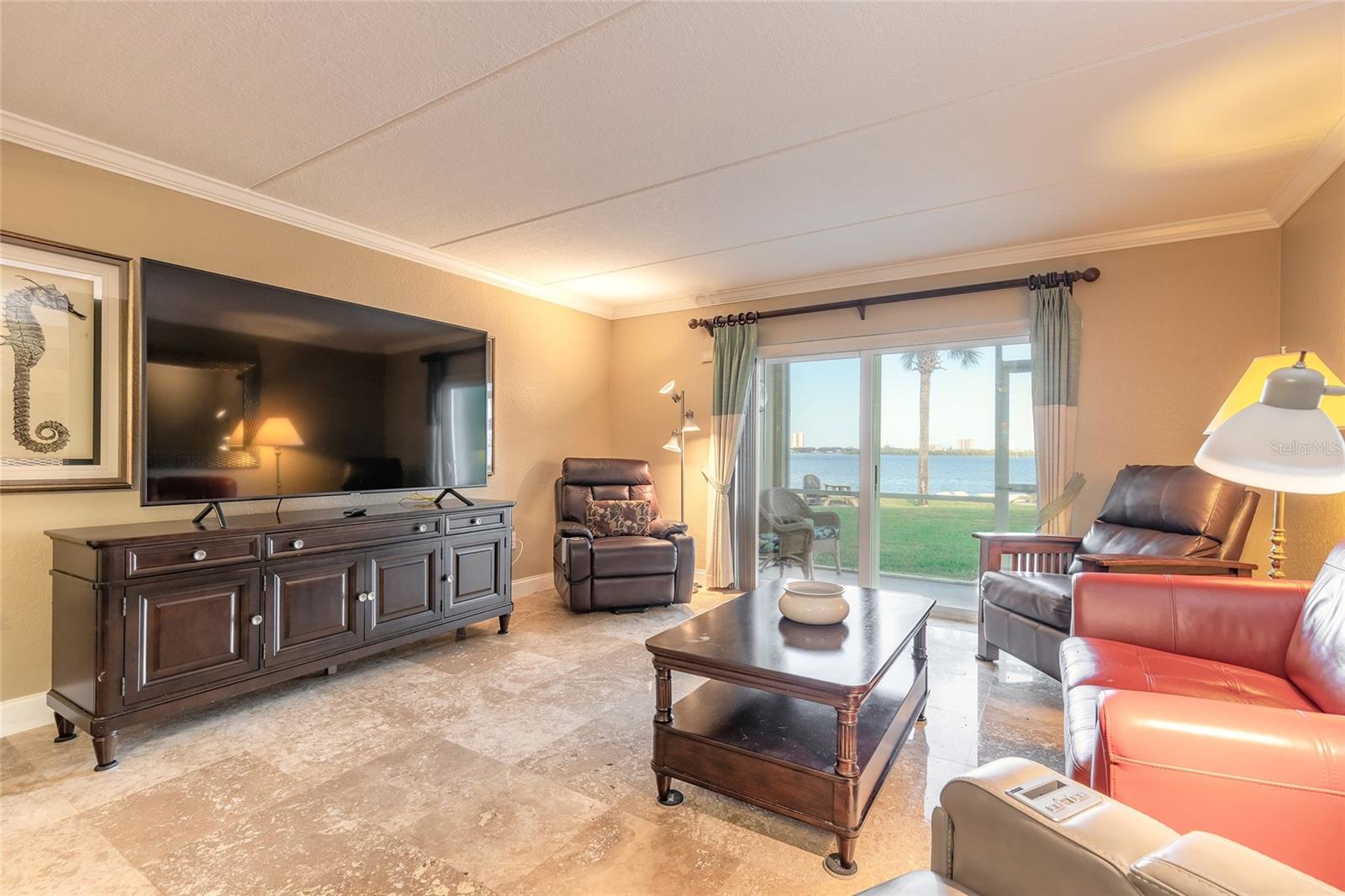 3131 Ridgewood Unit 101, South Daytona, FL 32119