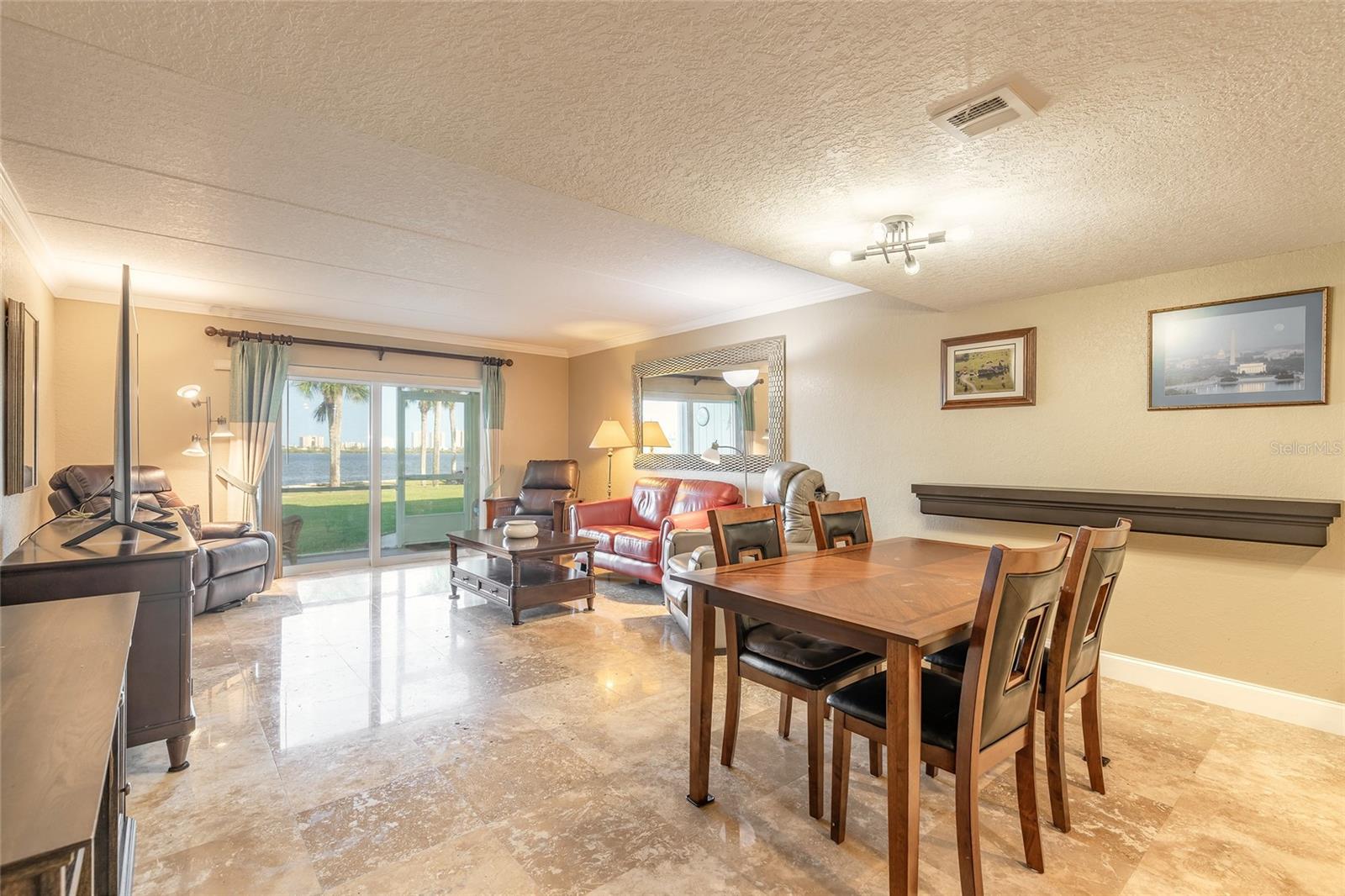 3131 Ridgewood Unit 101, South Daytona, FL 32119