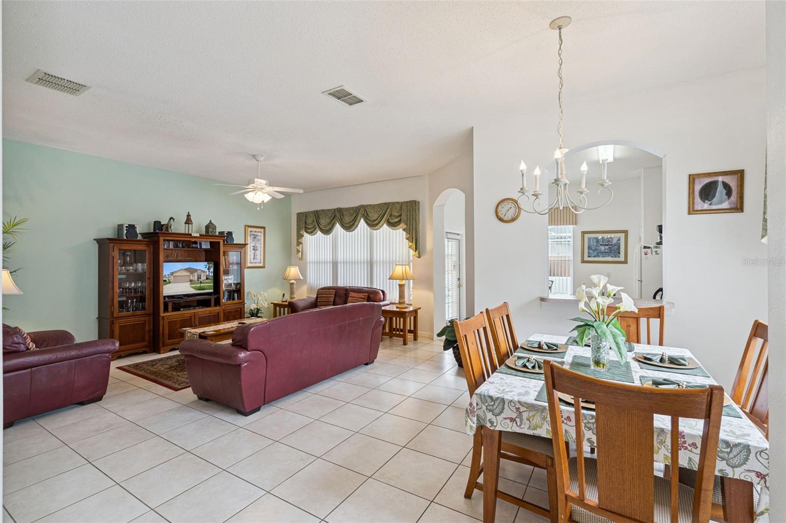 170 Bloomingdale, Davenport, FL 33897