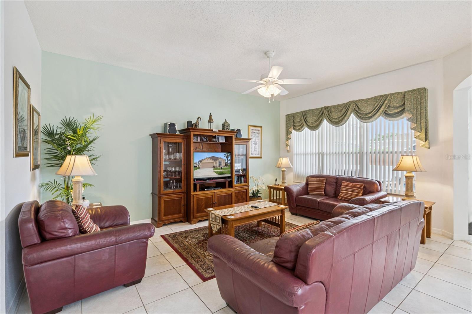 170 Bloomingdale, Davenport, FL 33897