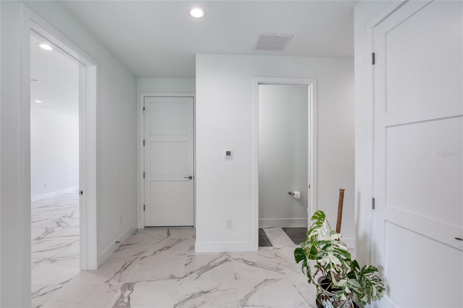 206 Halifax, Daytona Beach, FL 32118