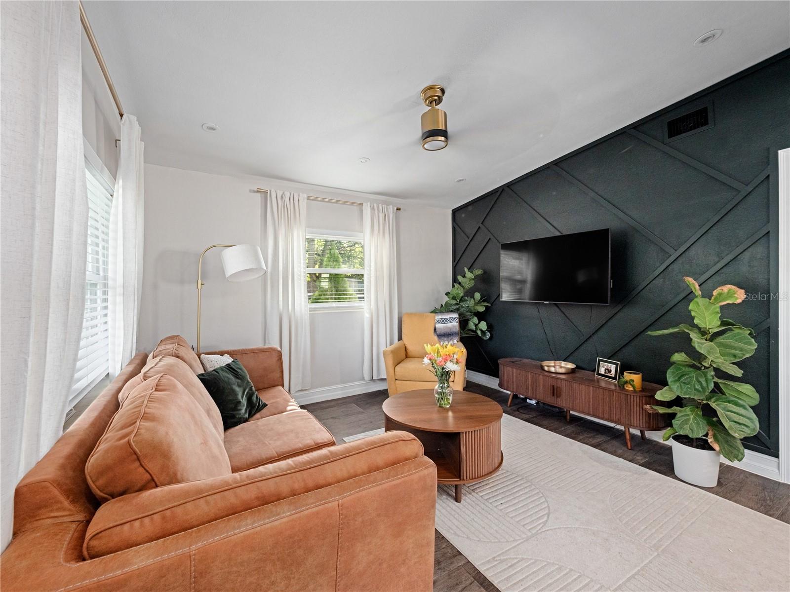 106 Jinkins, Sanford, FL 32773
