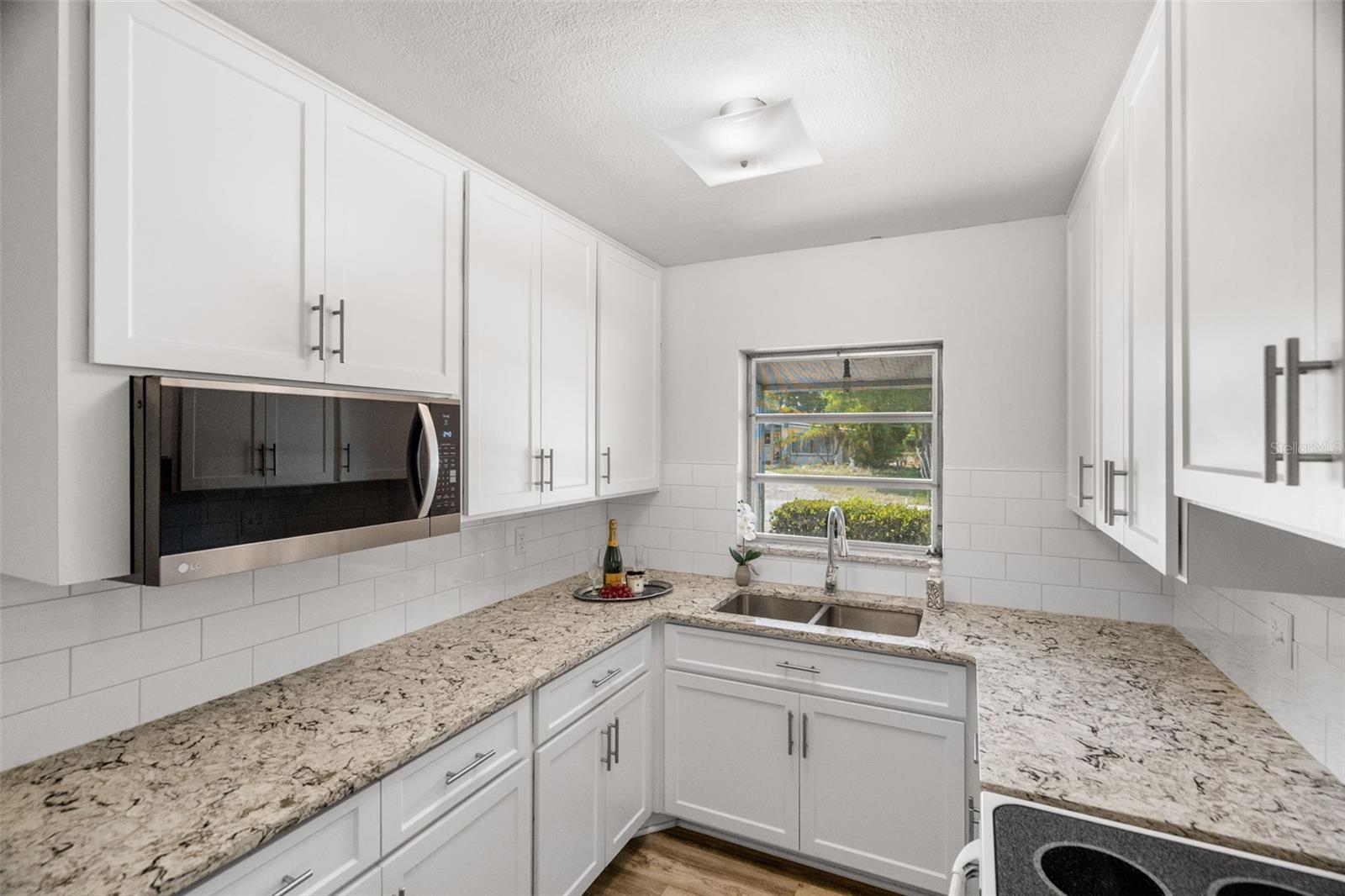 2027 Valencia, Clearwater, FL 33764