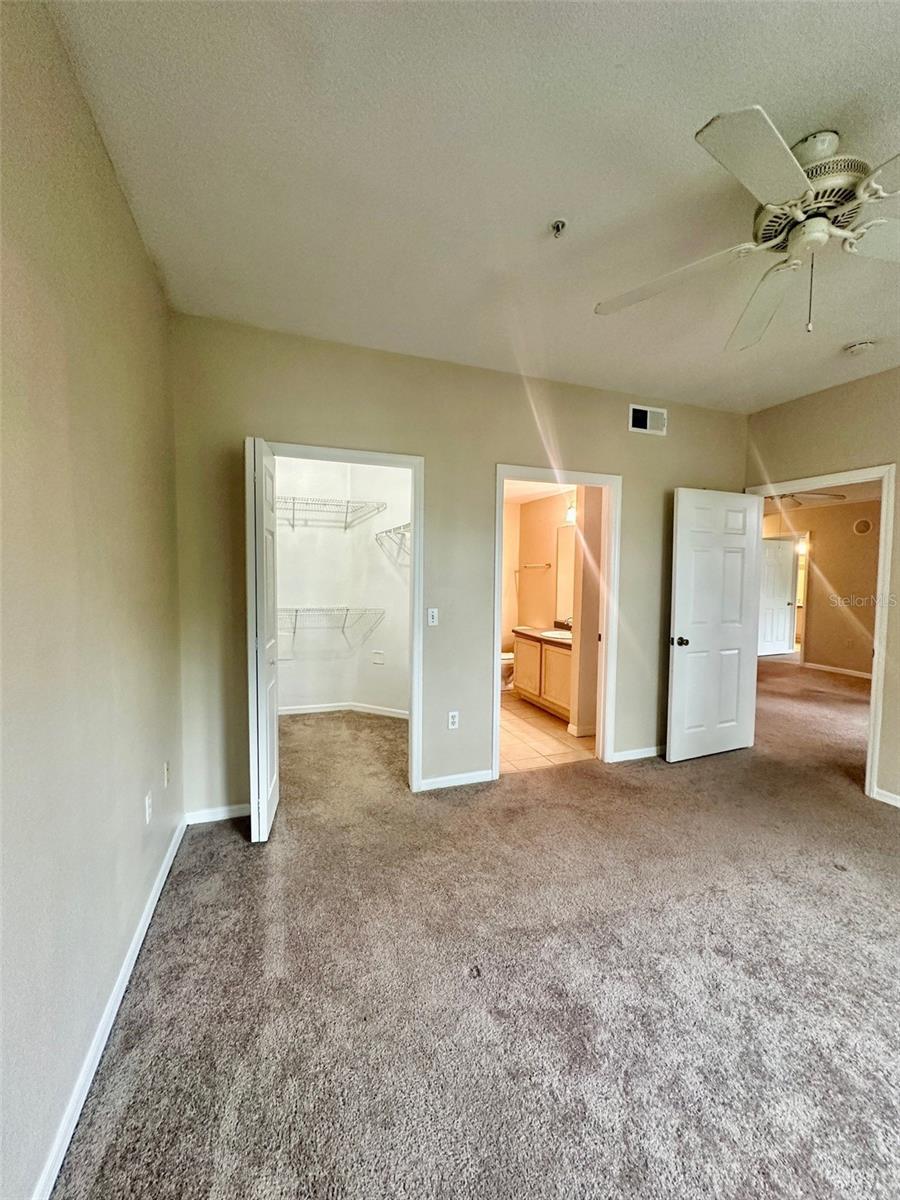 3250 Corona Village Unit 206, Orlando, FL 32835