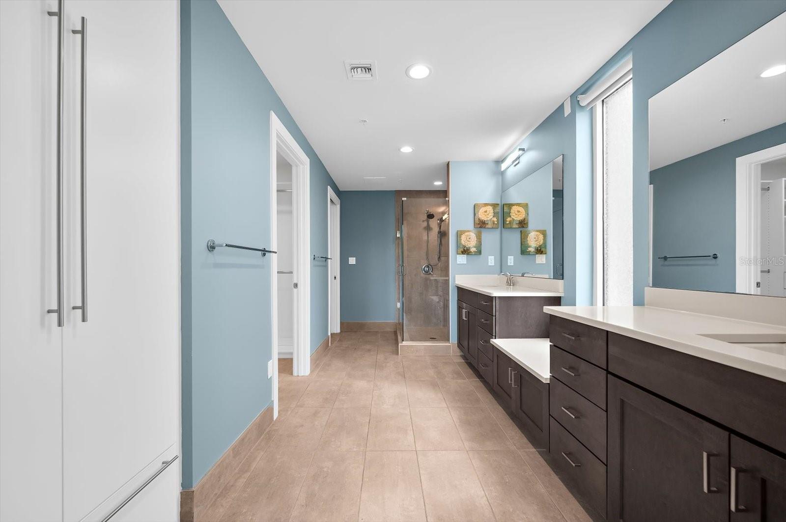 176 4th Unit 201, St Petersburg, FL 33701
