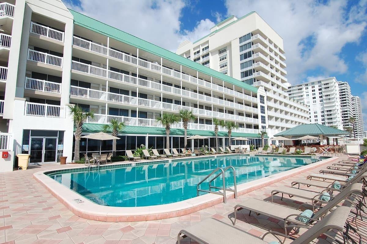 2700 Atlantic Unit 1210, Daytona Beach, FL 32118