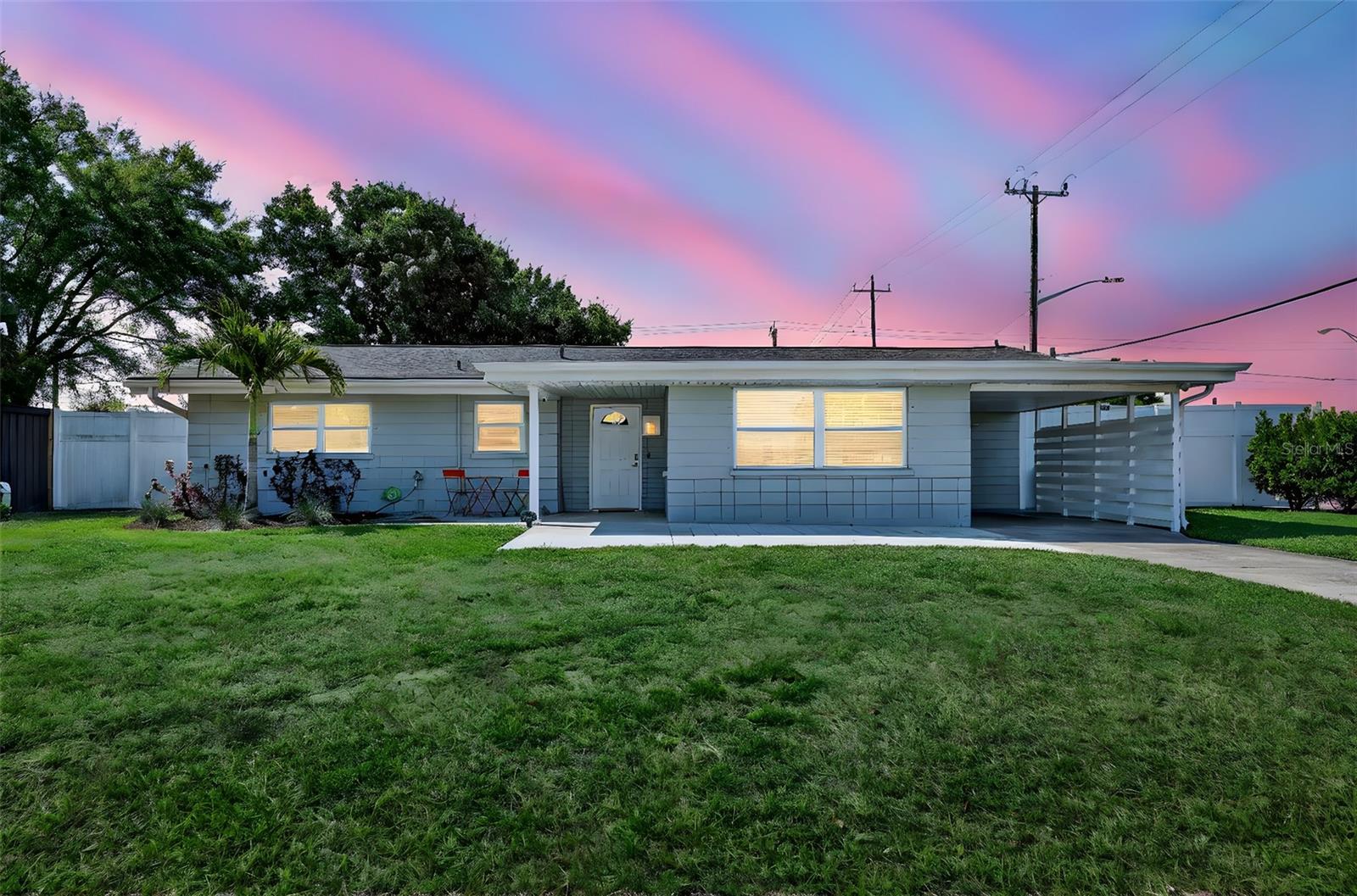 2806 Upper Tangelo, Sarasota, FL 34239