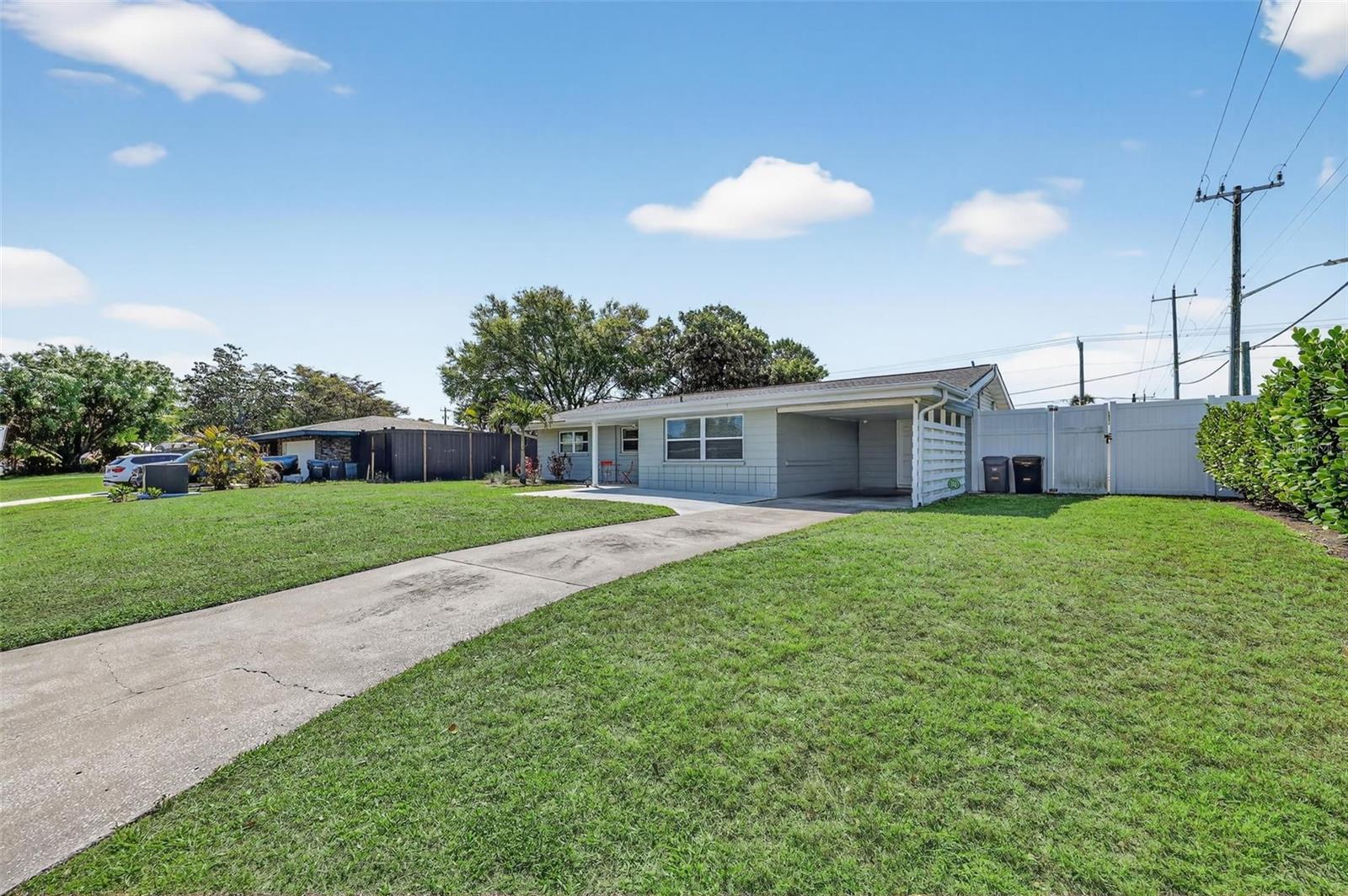 2806 Upper Tangelo, Sarasota, FL 34239