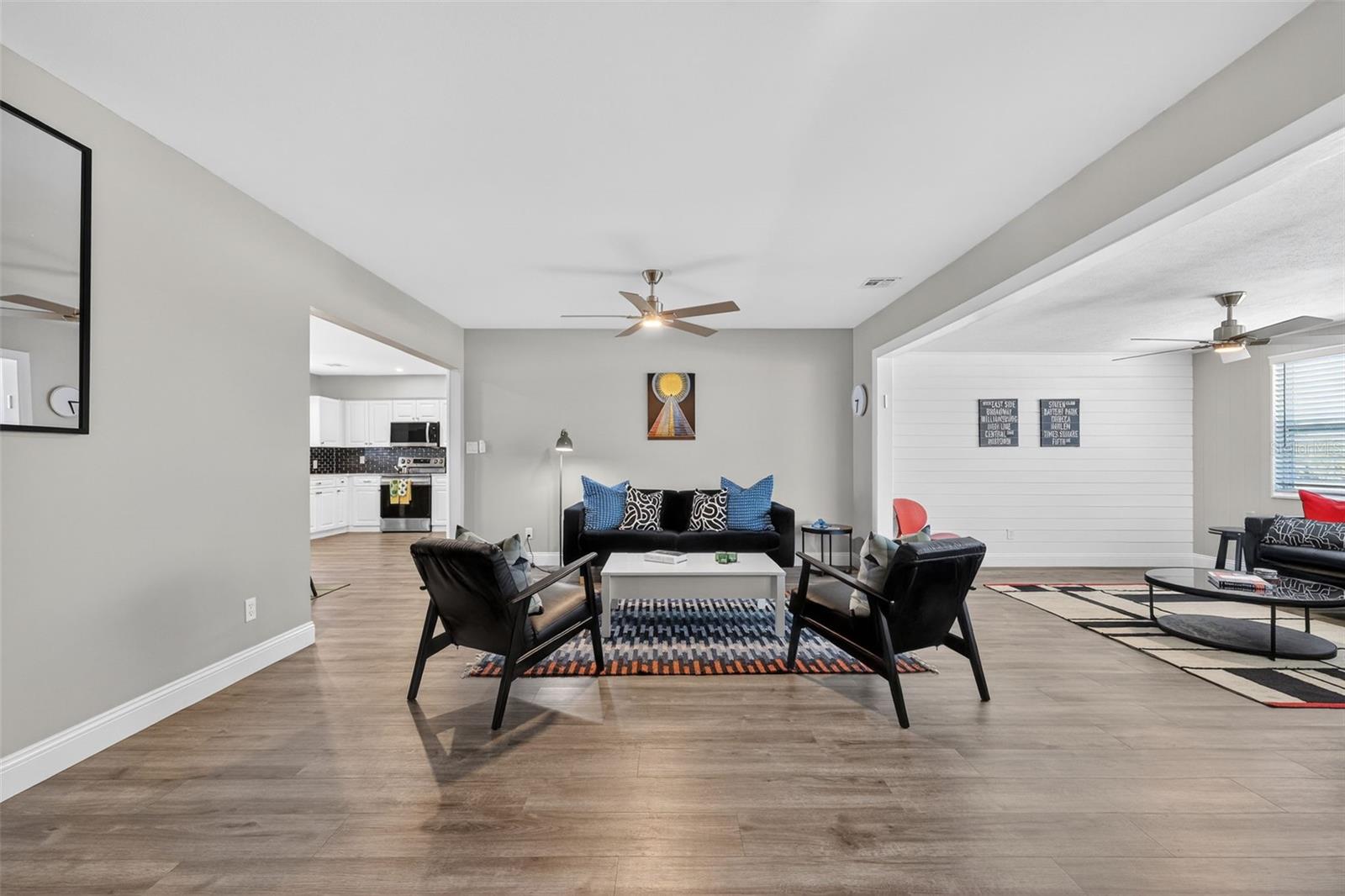2806 Upper Tangelo, Sarasota, FL 34239