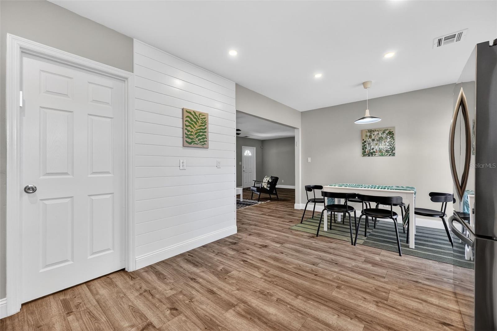 2806 Upper Tangelo, Sarasota, FL 34239