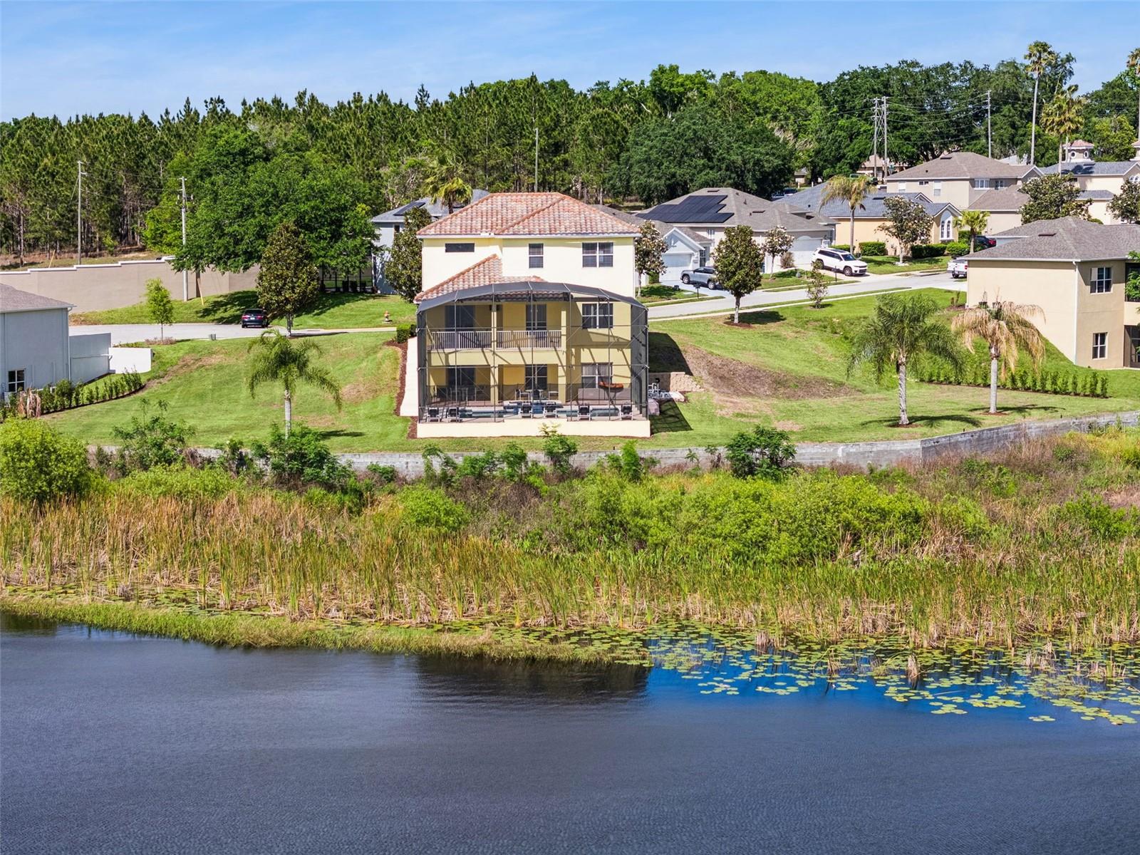 352 Cherokee Ave, Haines City, FL 33844