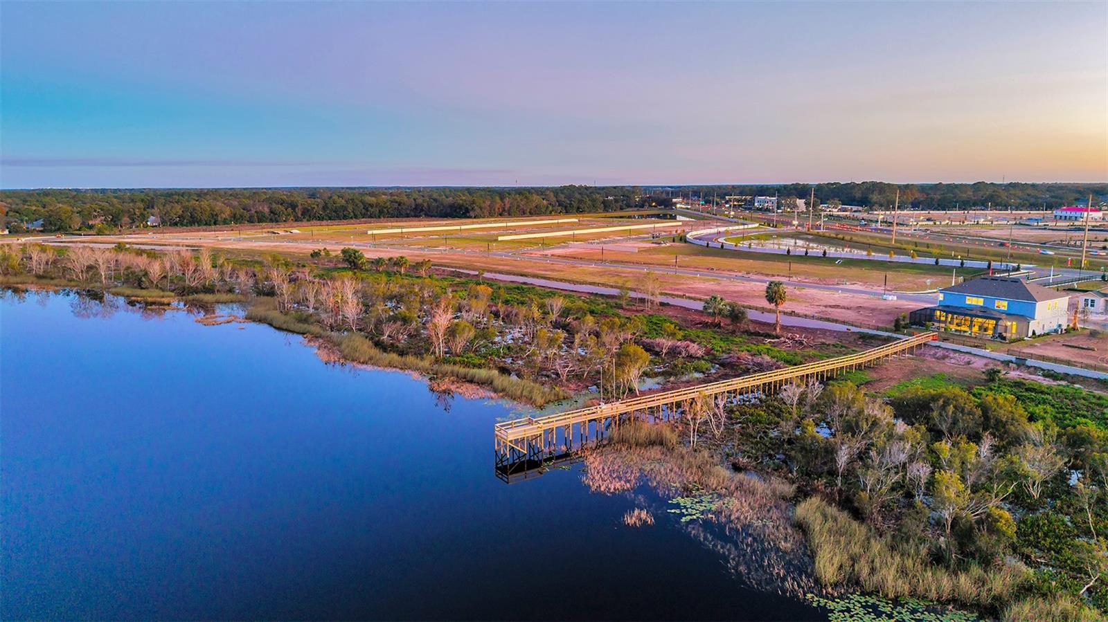 19313 Lochside, Mount Dora, FL 32757