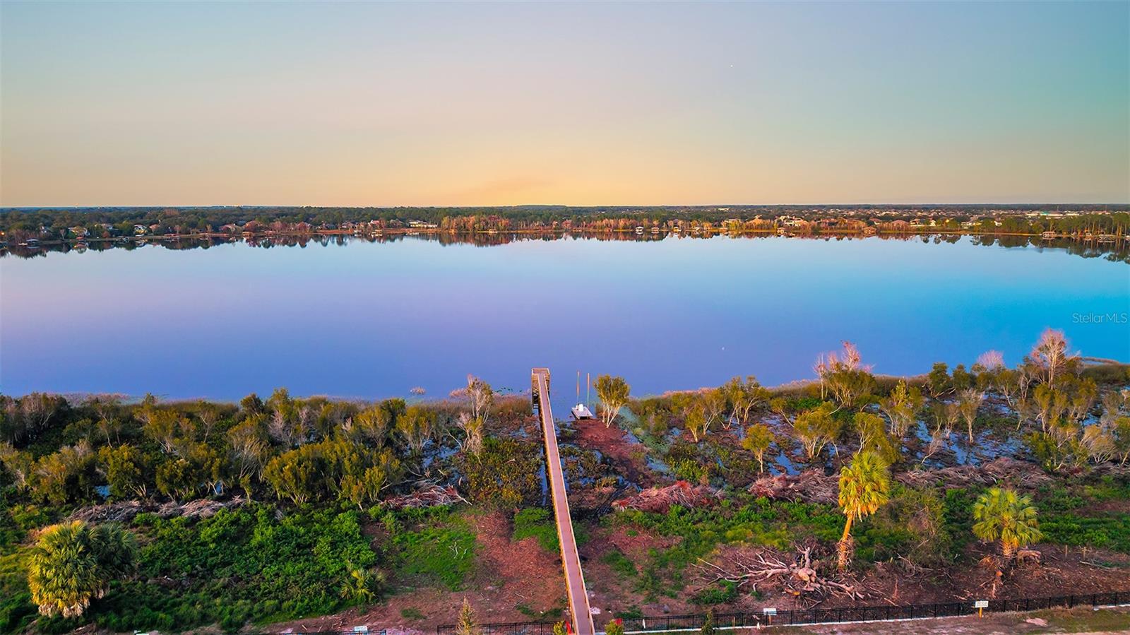 19313 Lochside, Mount Dora, FL 32757