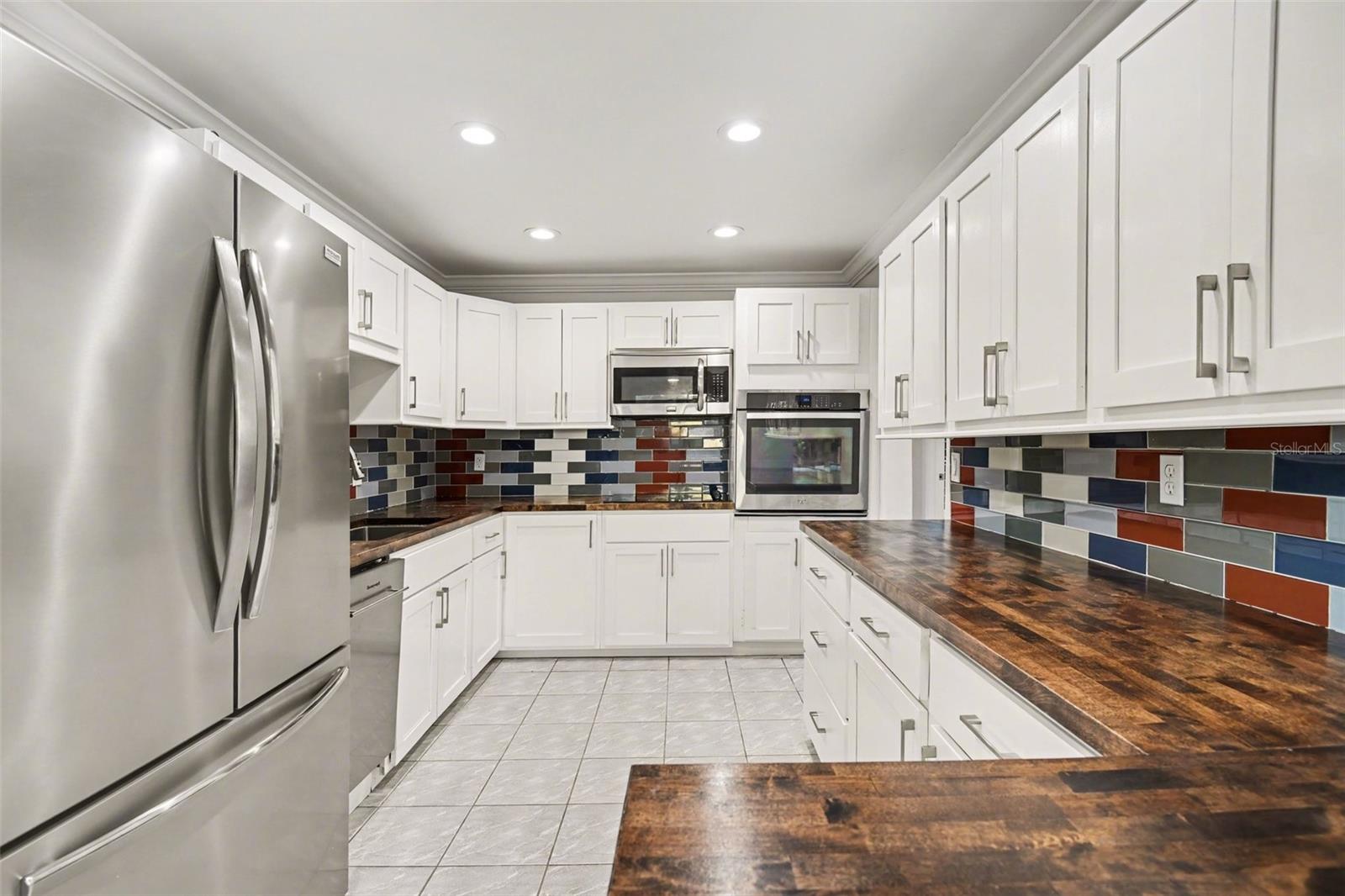 468 Grenier, North Fort Myers, FL 33903