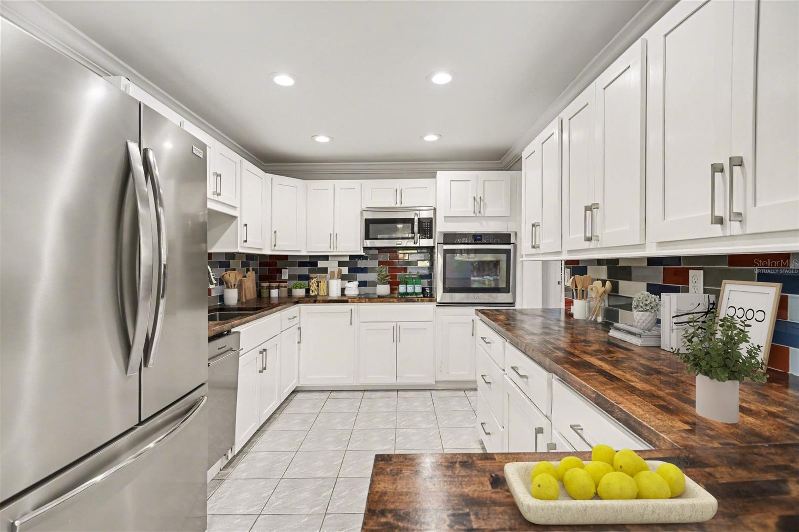 468 Grenier, North Fort Myers, FL 33903