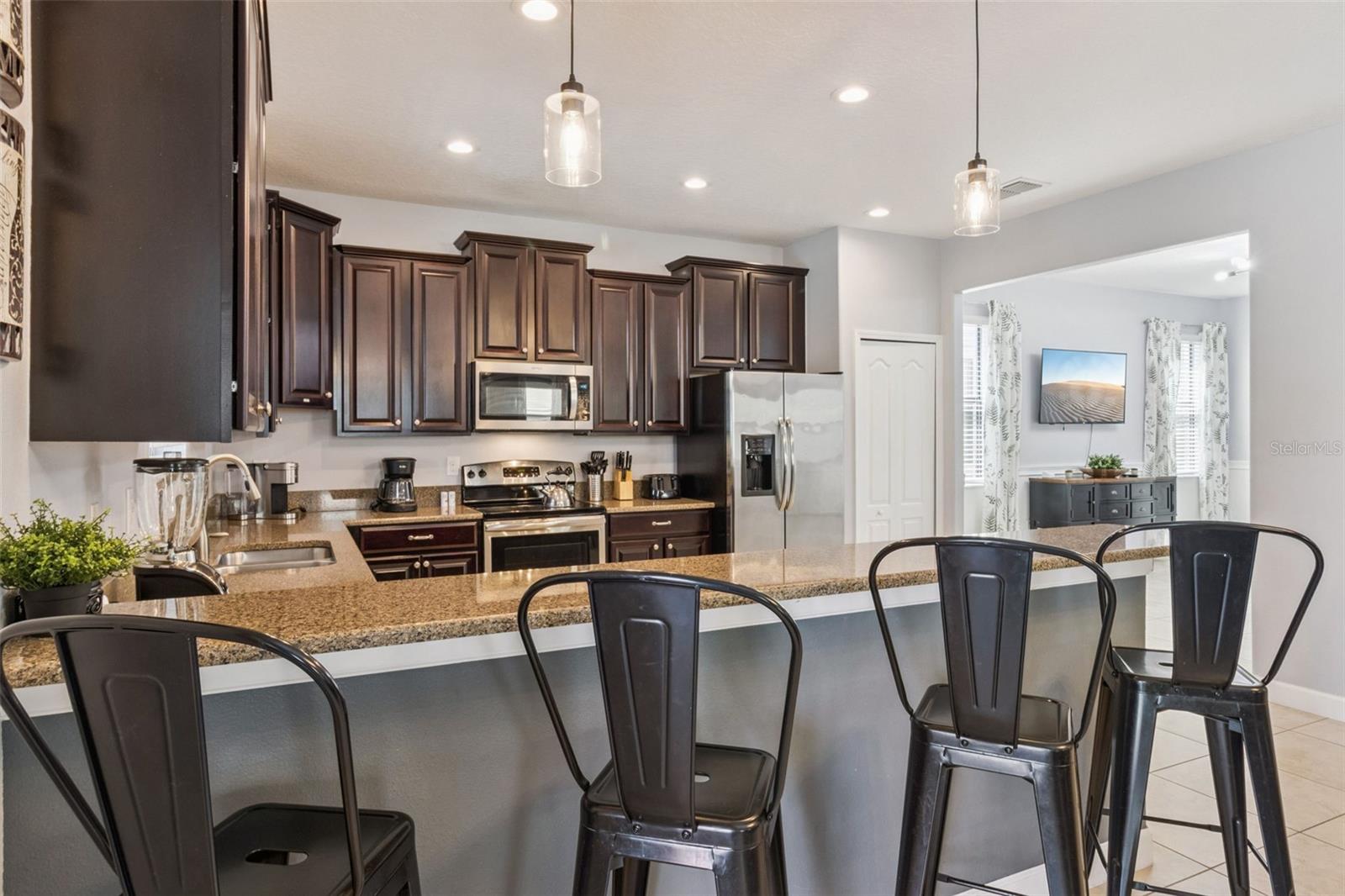 9027 Shadow Mountain, Davenport, FL 33896