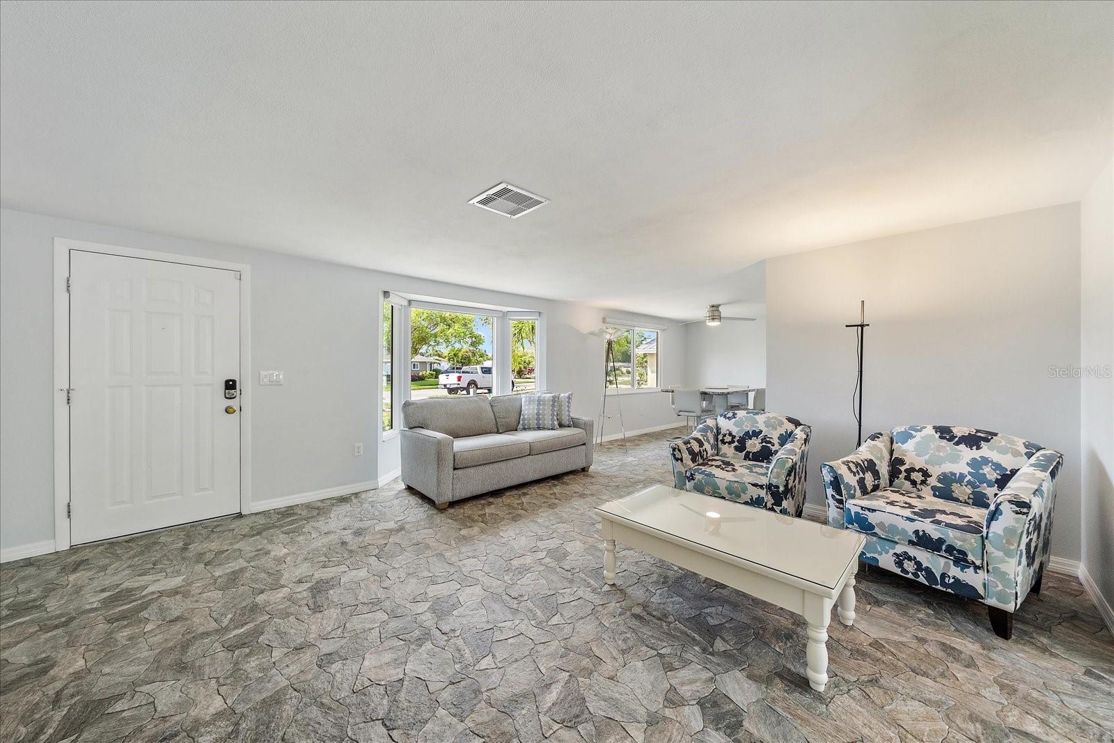 2431 Bispham, Sarasota, FL 34231