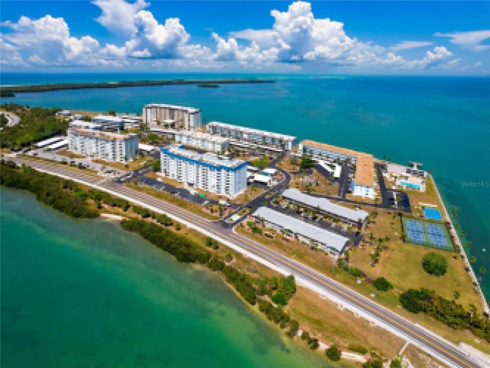 7 Island Park Unit 204, Dunedin, FL 34698