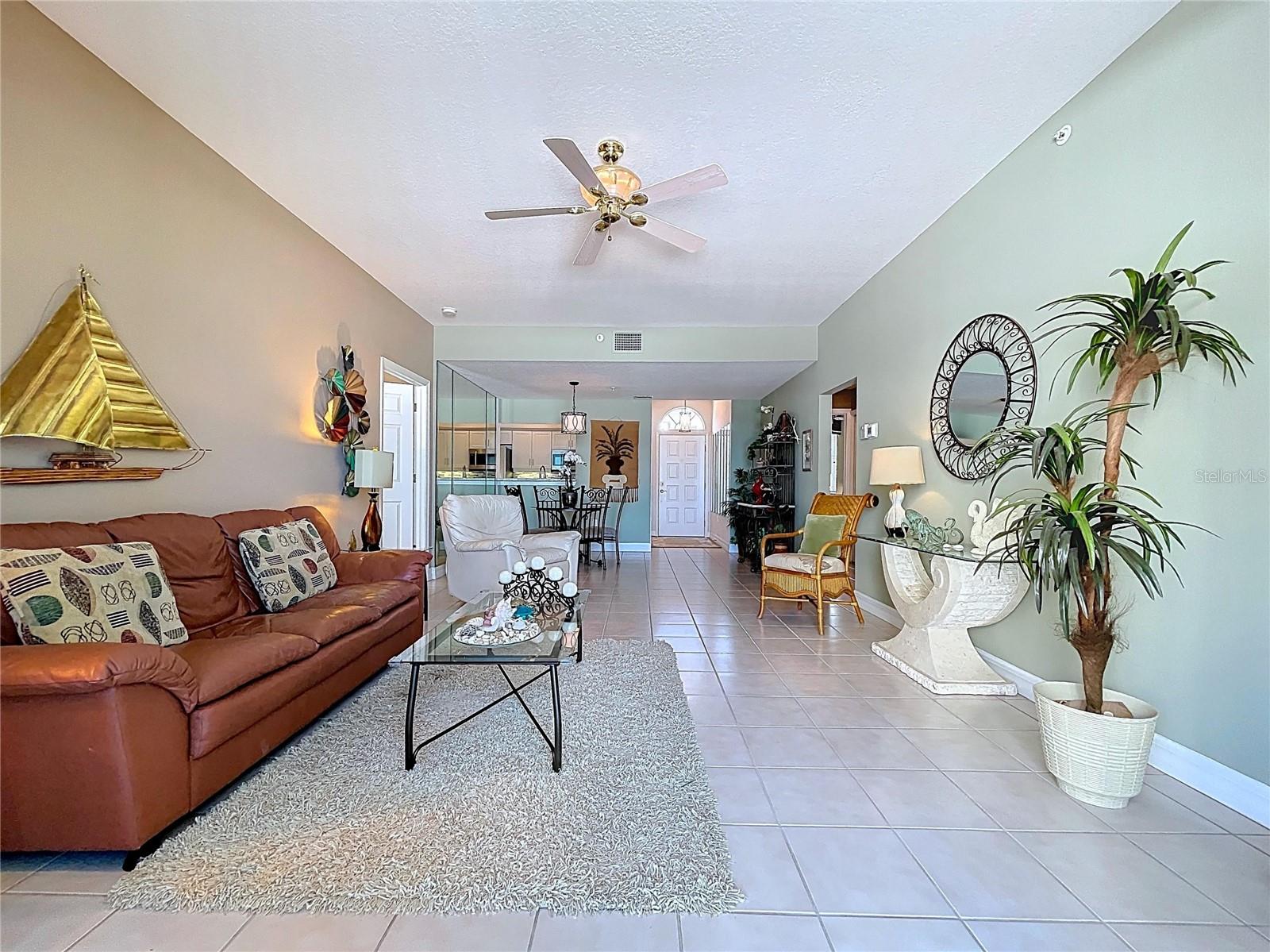 7 Island Park Unit 204, Dunedin, FL 34698