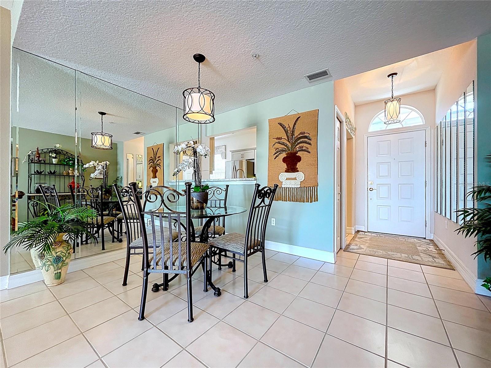 7 Island Park Unit 204, Dunedin, FL 34698