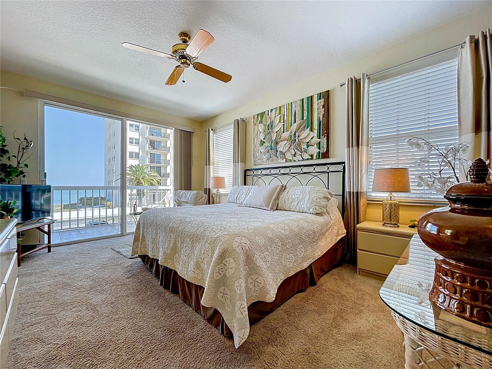 7 Island Park Unit 204, Dunedin, FL 34698