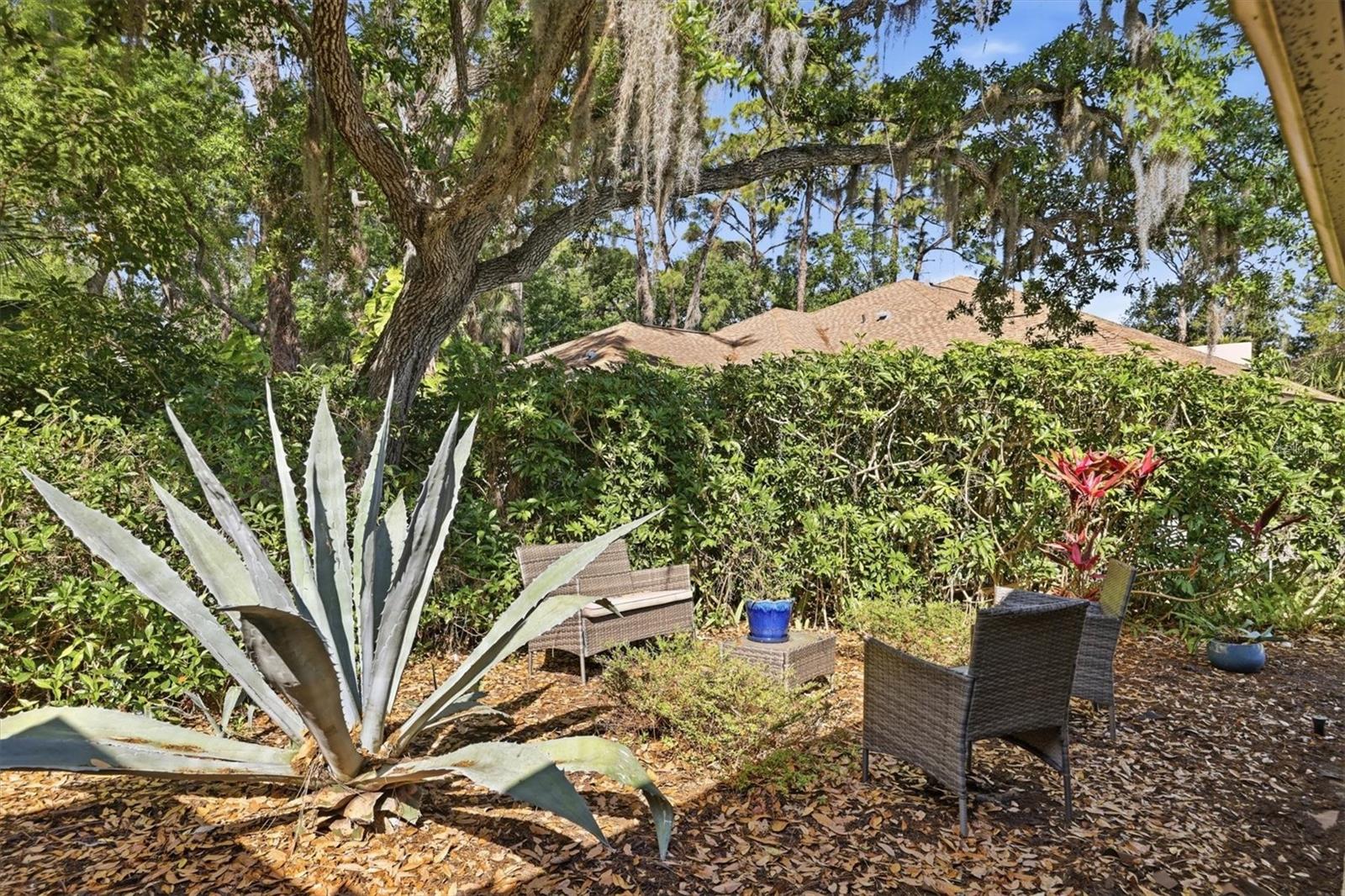 3351 Thornwood Unit 3351, Sarasota, FL 34231