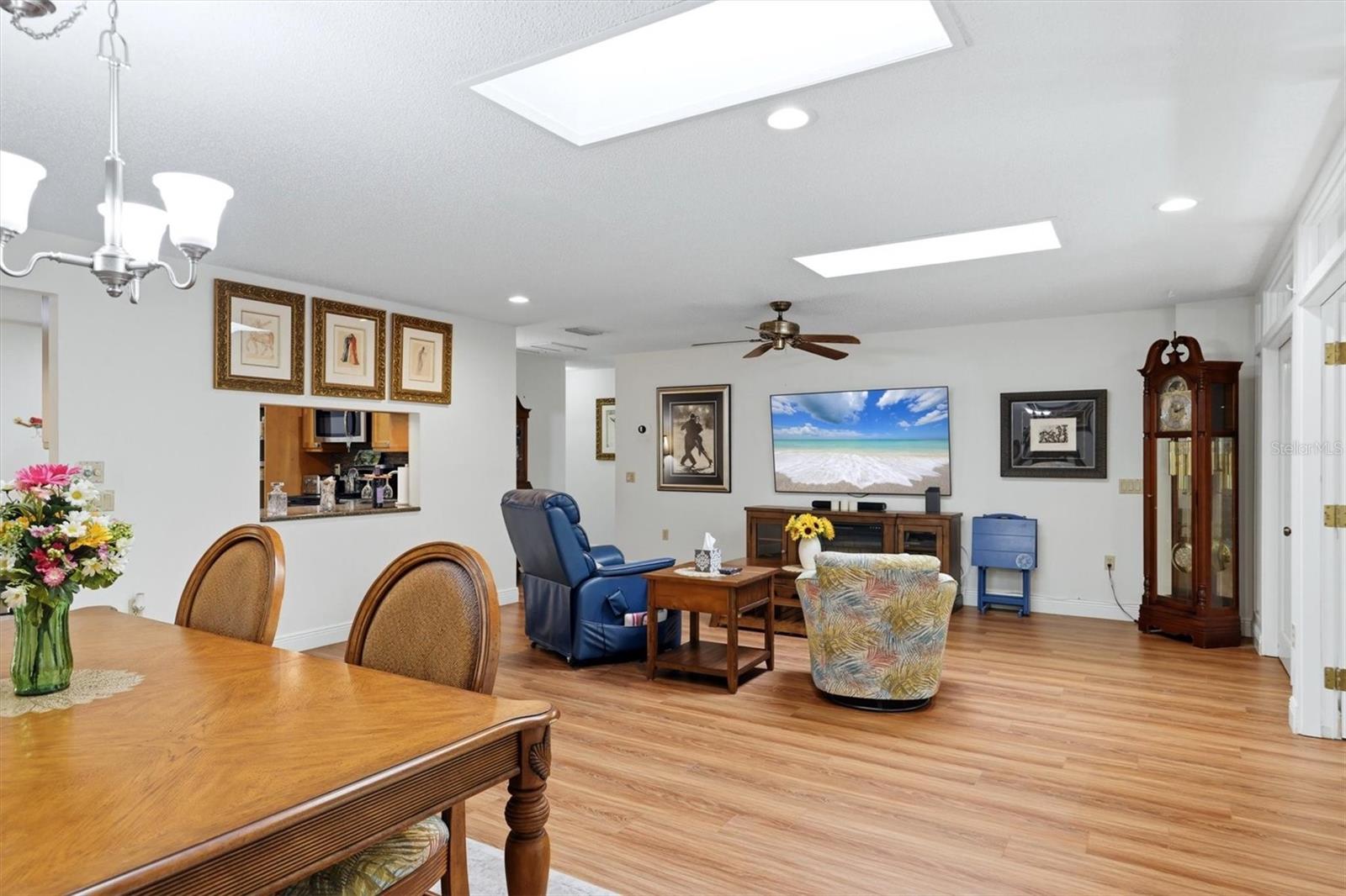 3351 Thornwood Unit 3351, Sarasota, FL 34231