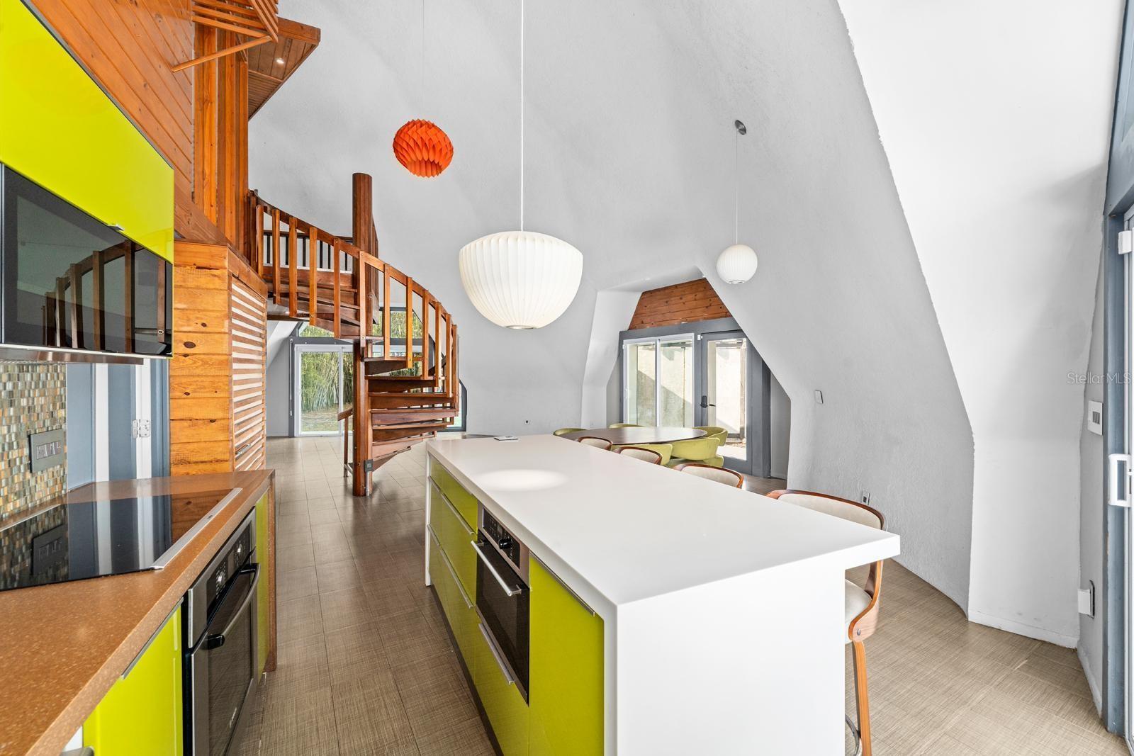 3900 41st, St Petersburg, FL 33711