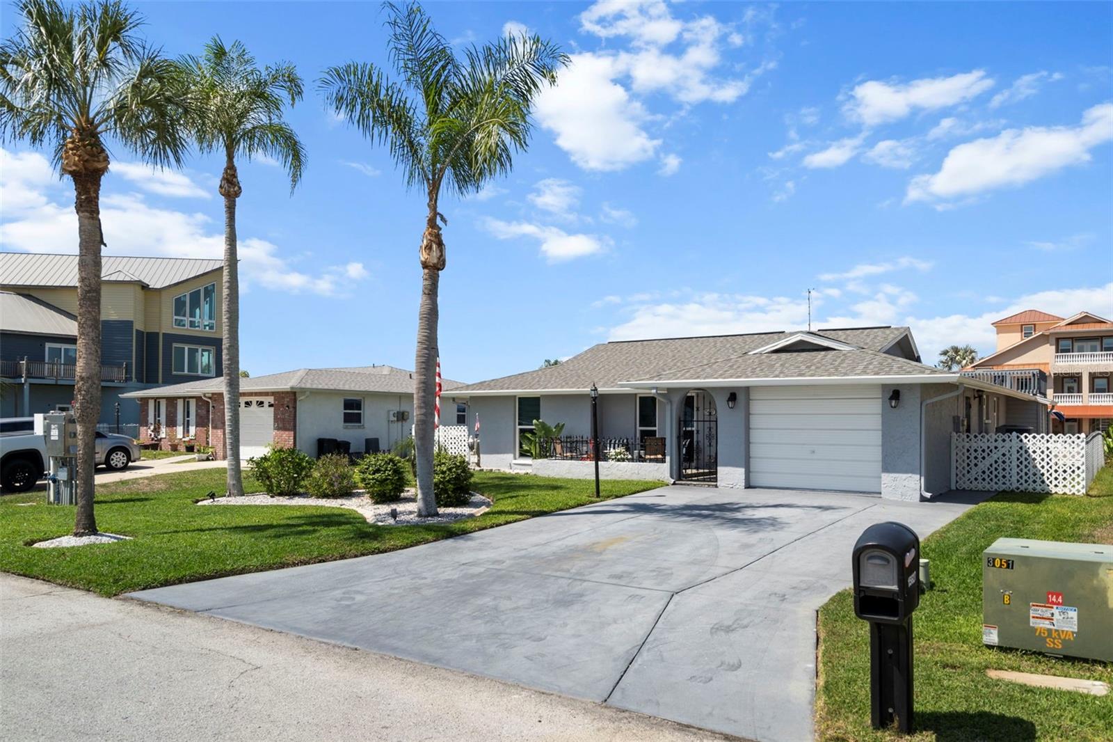 15627 Donzi, Hudson, FL 34667