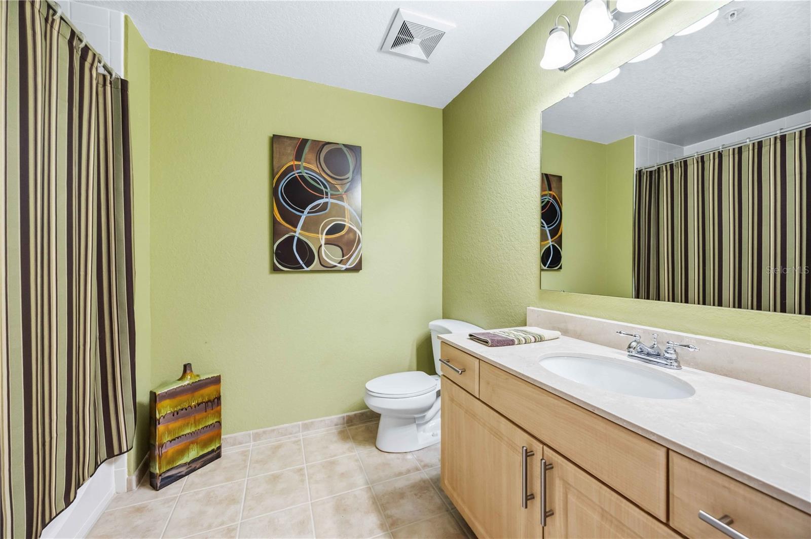 1064 Tamiami Unit 1406, Sarasota, FL 34236