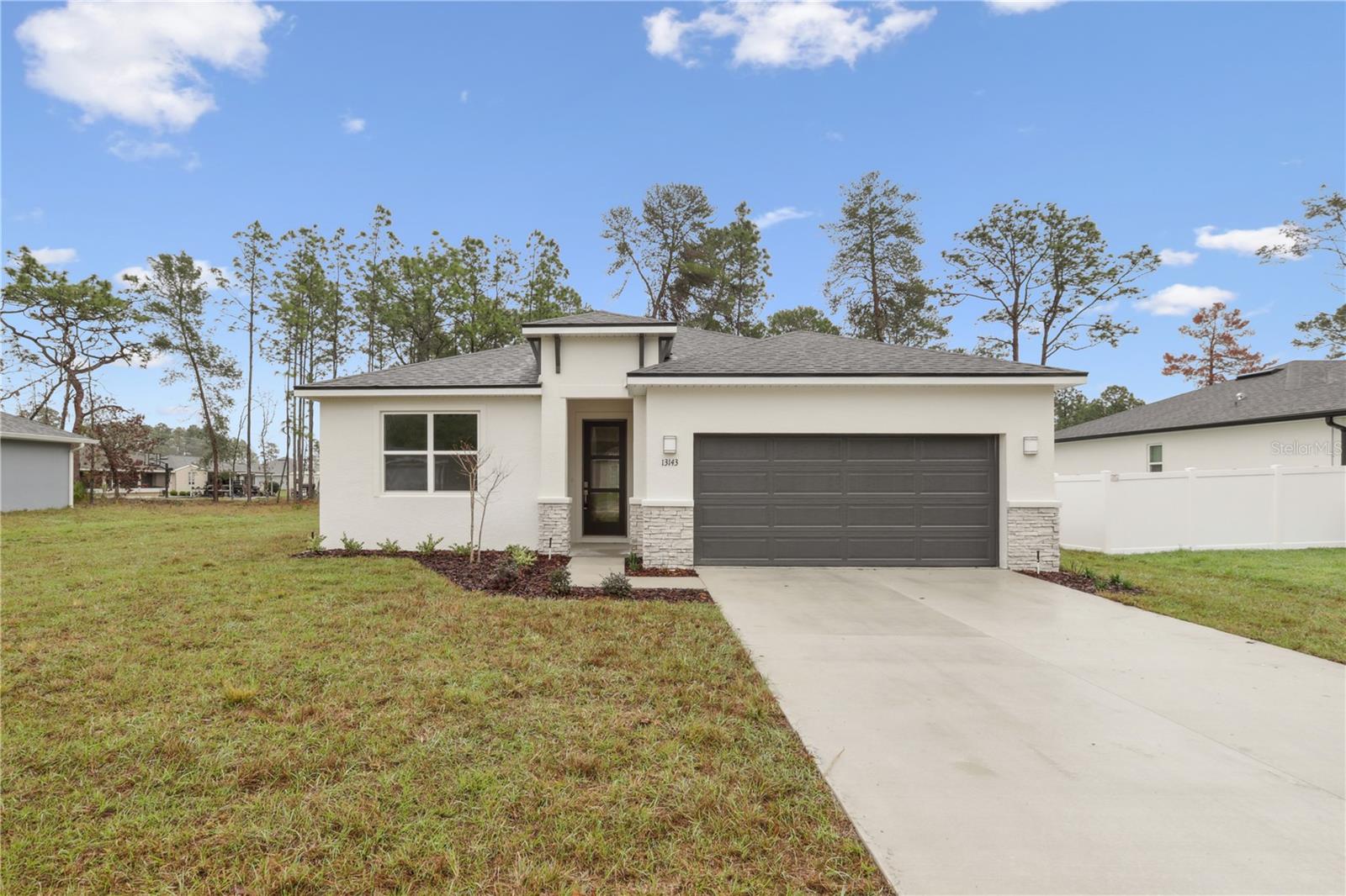 17094 20th Ct, Ocala, FL 34473