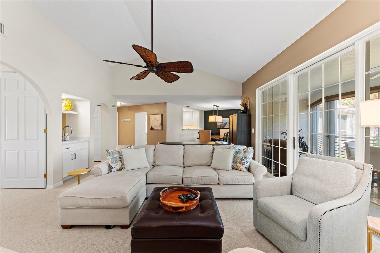 6101 34th Unit 3d, Bradenton, FL 34210