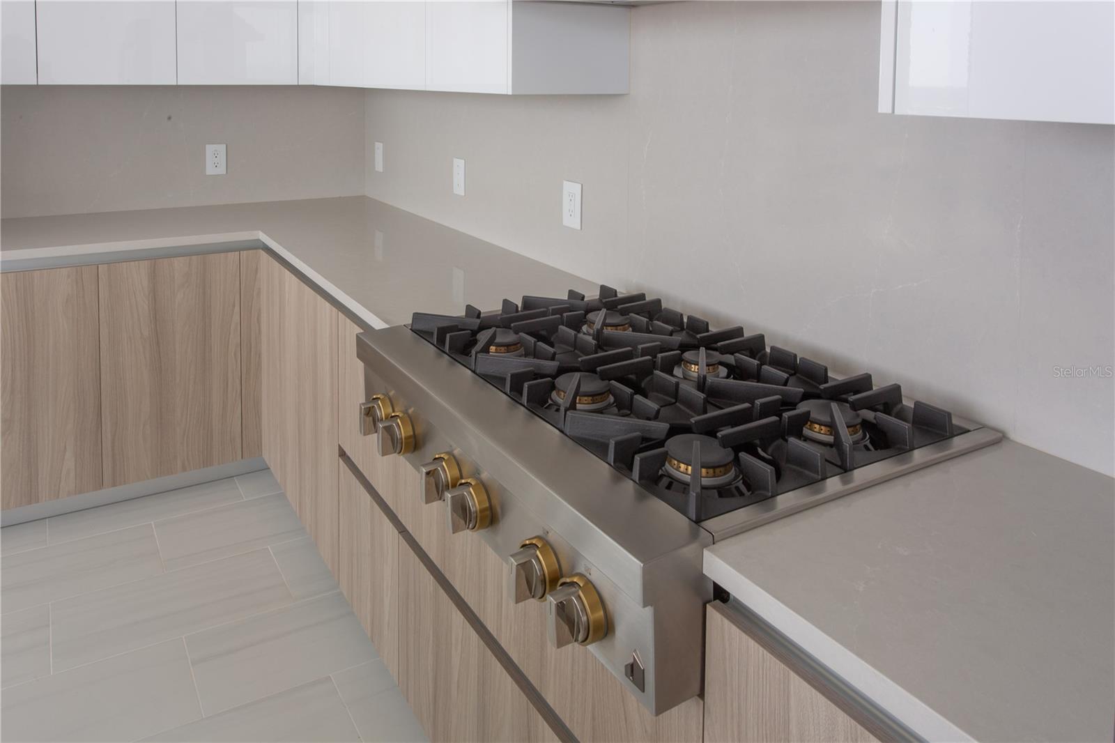 400 Central Unit 2001, St Petersburg, FL 33701