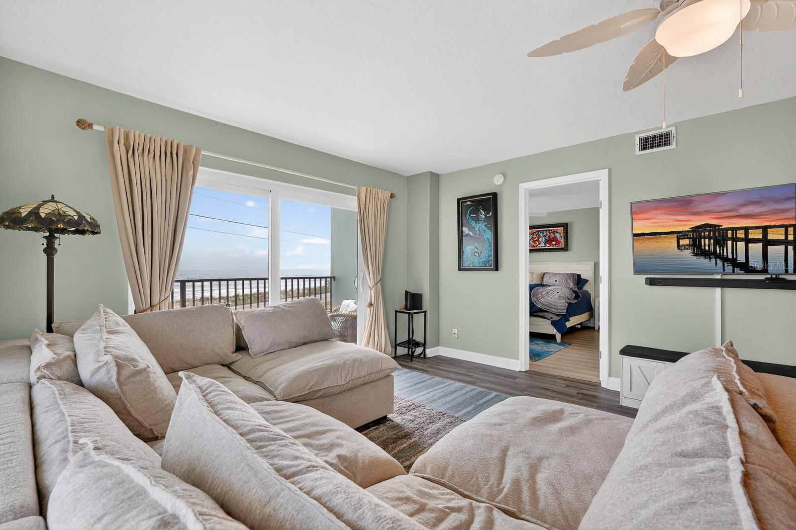 2860 Ocean Shore Unit 2060, Ormond Beach, FL 32176
