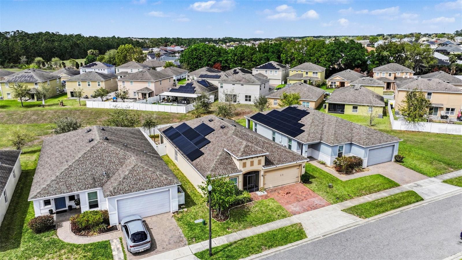 815 Montgomery, Davenport, FL 33897