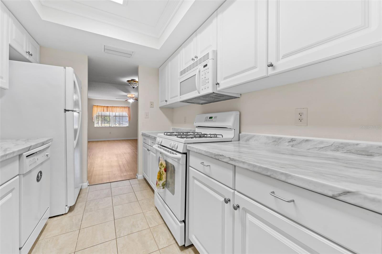 1950 59th Unit 114, St Petersburg, FL 33714