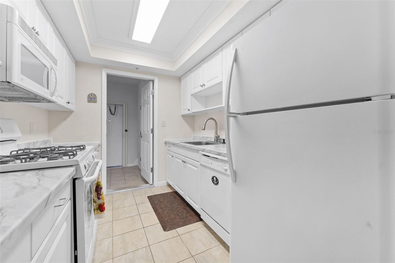 1950 59th Unit 114, St Petersburg, FL 33714