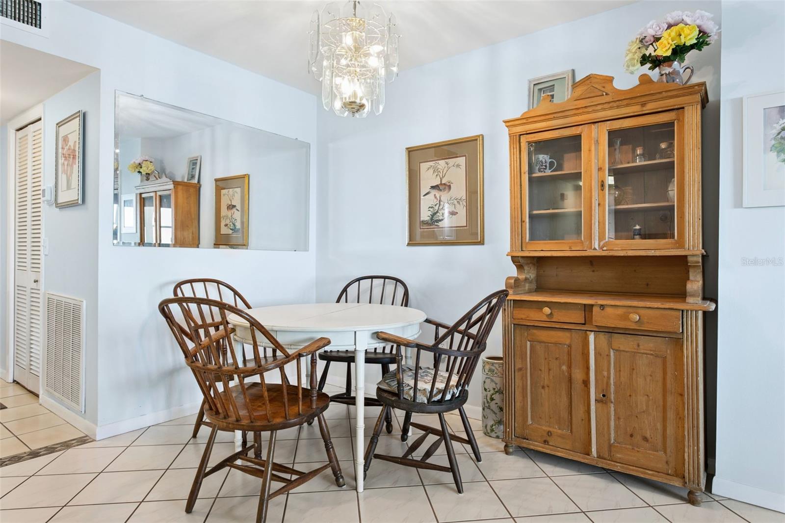 5130 Brittany Unit 1002, St Petersburg, FL 33715