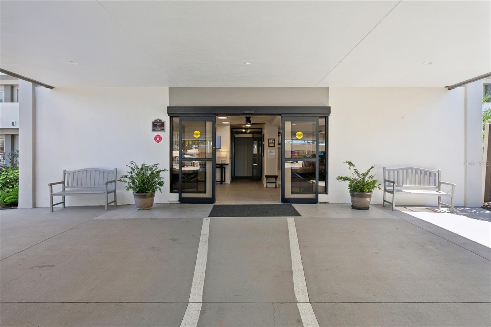 5130 Brittany Unit 1002, St Petersburg, FL 33715