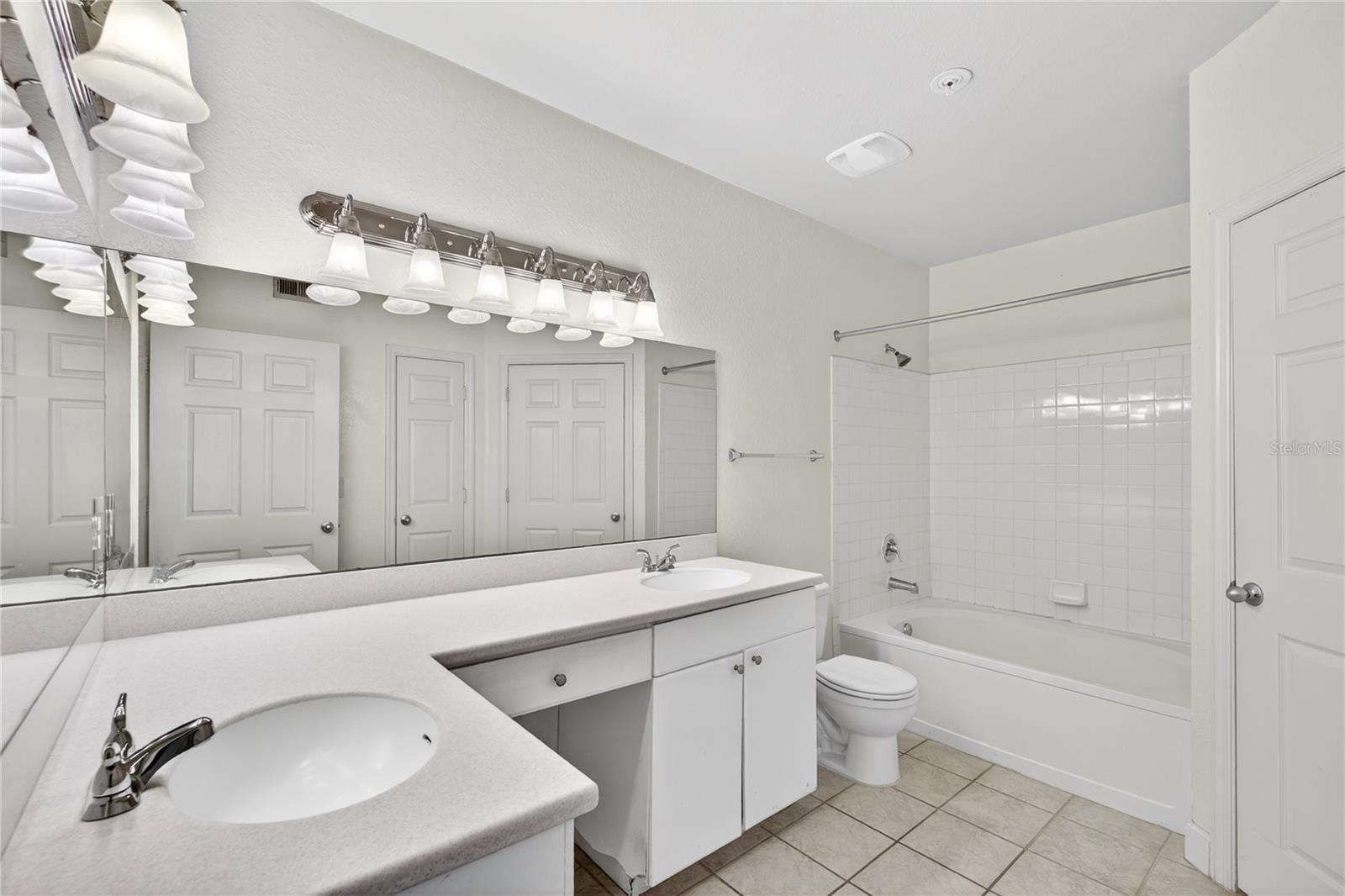 300 South Unit 2014, Orlando, FL 32801