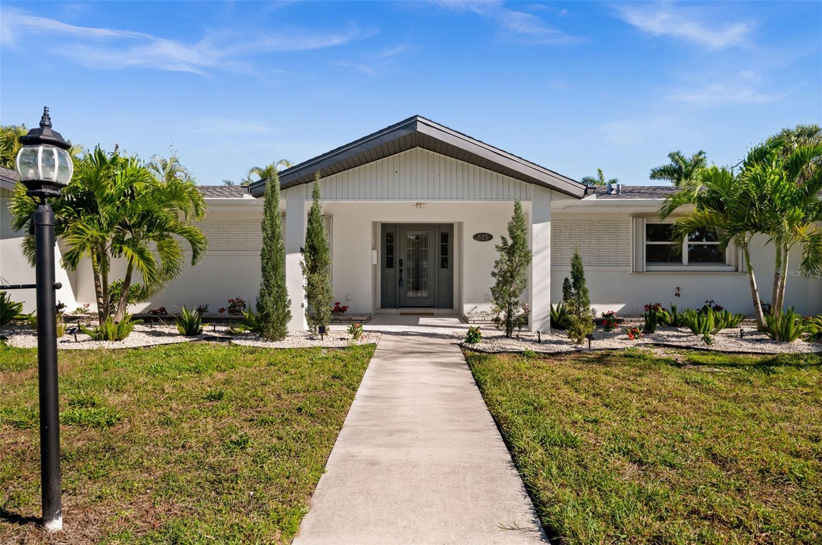 625 Olympia, Punta Gorda, FL 33950