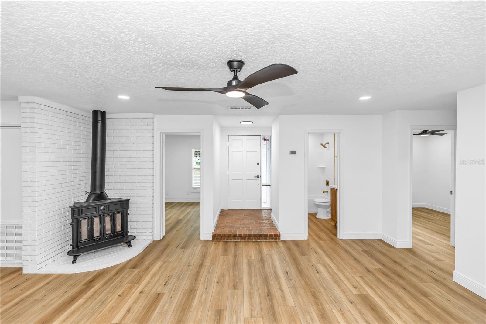 6800 Ackerman, Cocoa, FL 32927