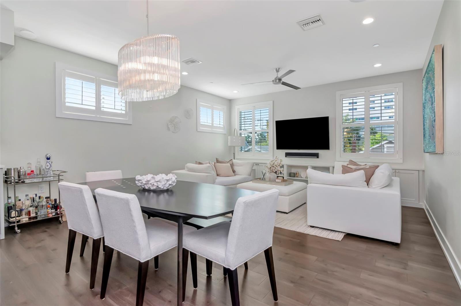 536 4th Unit 2, St Petersburg, FL 33701