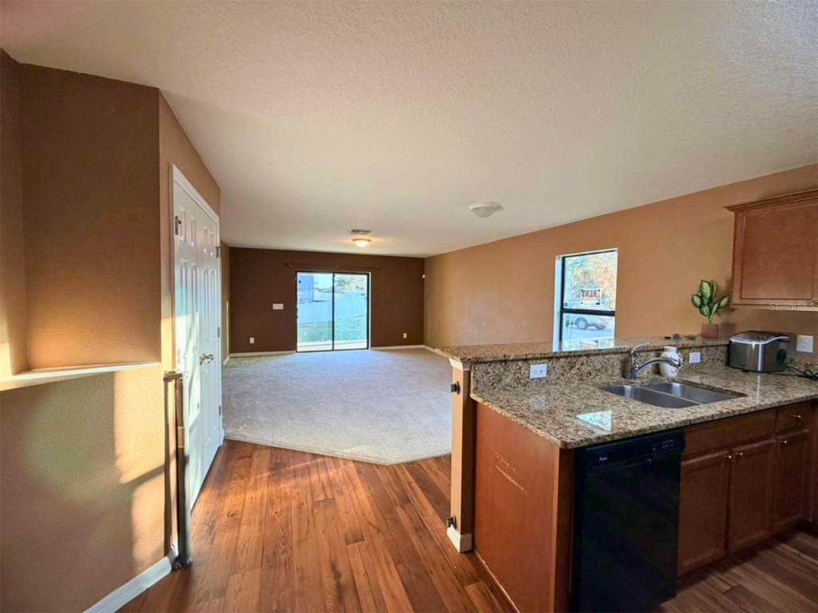 1090 Woodlark, Haines City, FL 33844