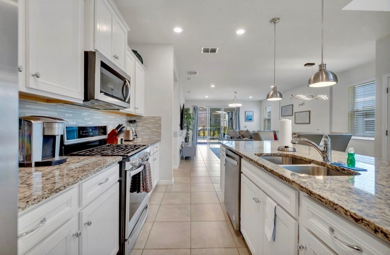 7204 Oakmoss, Davenport, FL 33837