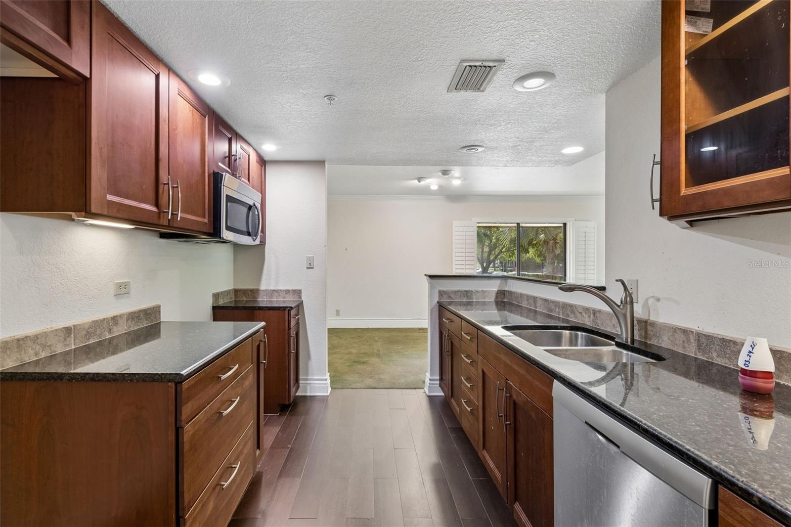 36750 Us Highway 19 Unit 8-202, Palm Harbor, FL 34684